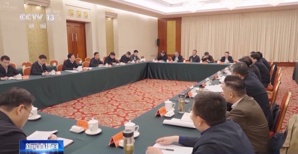 kaiyun开云网站 Kaiyun开云商贩使用违规燃气具 检查组现场督促整改(图10)