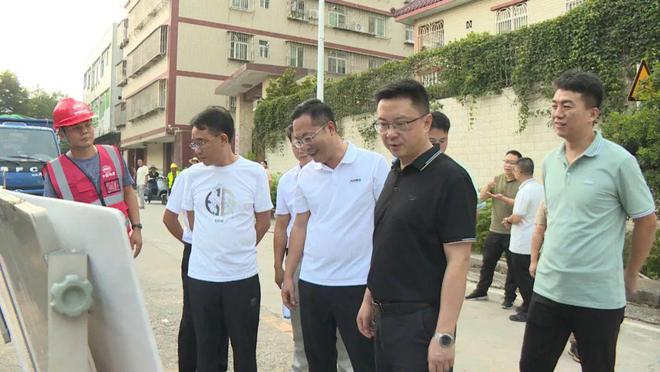 开云曹宇波带队到归湖镇检查绿美潮州生态建设示范带重要节点建设和“百千万工程”推进等情况(图2)